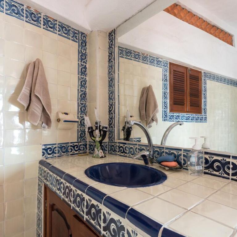 Casa Mateo - Three-Bedroom Home - 48