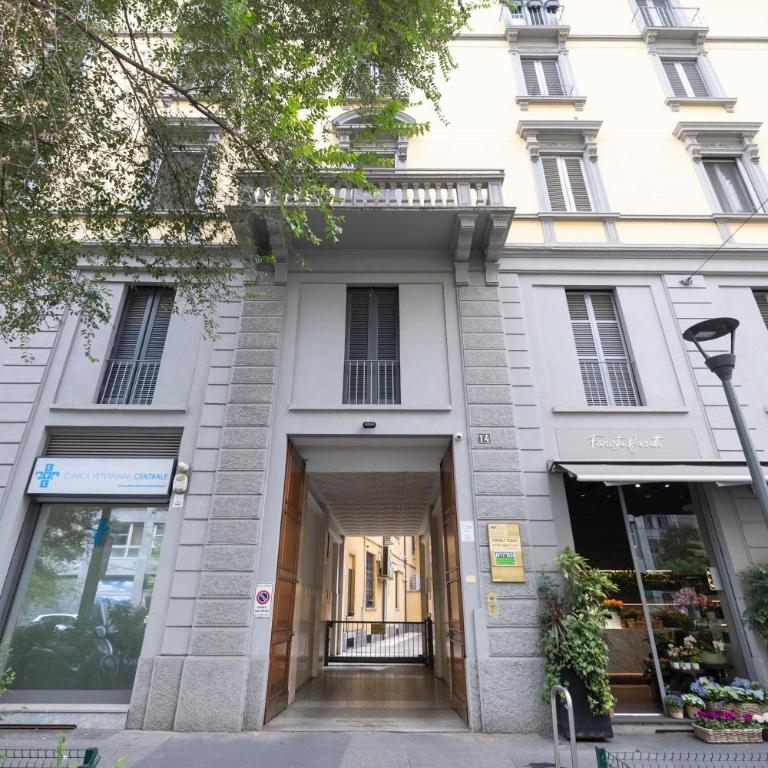 Splendido Trilocale a 400m dalla Stazione Centrale - Appartamento con 3 Camere da Letto - 2