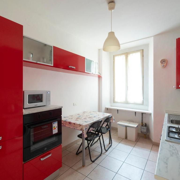Splendido Trilocale a 400m dalla Stazione Centrale - Appartamento con 3 Camere da Letto - 12