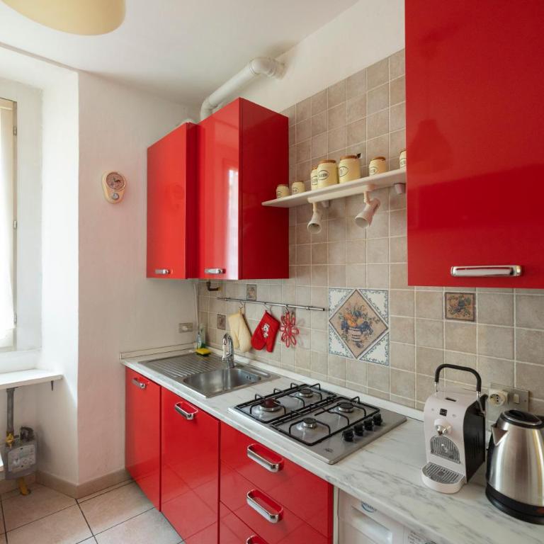 Splendido Trilocale a 400m dalla Stazione Centrale - Appartamento con 3 Camere da Letto - 34