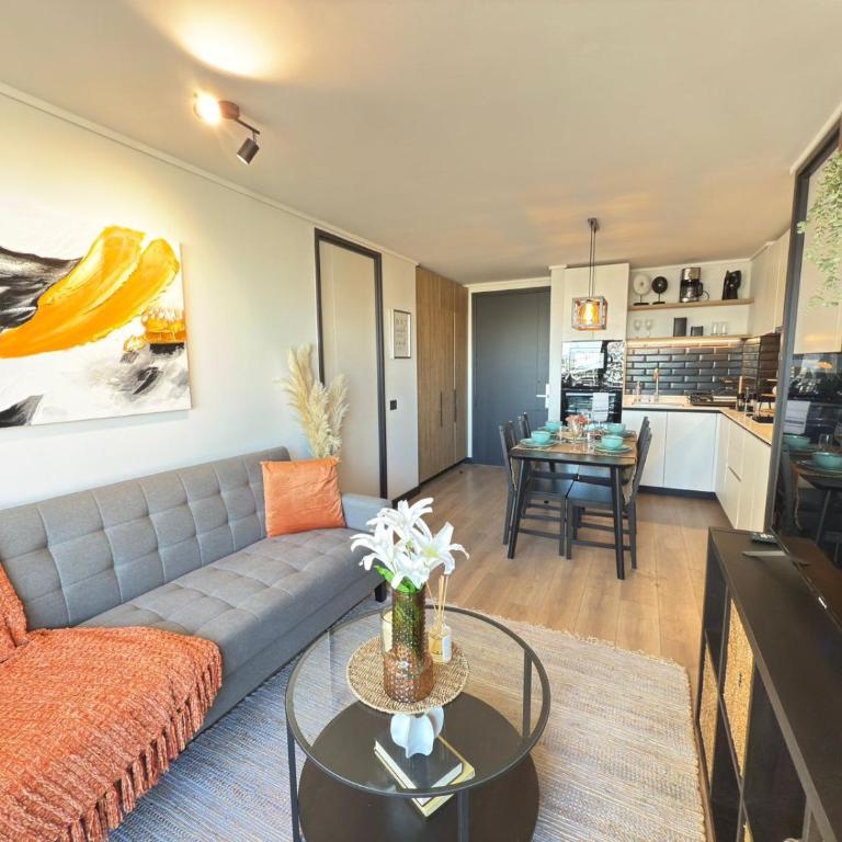 HOM I Metro I Cowork I Parking I Barrio Italia - Apartment - 8