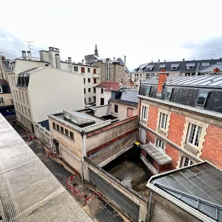 Reims authentique - entre hôtel de ville et forum - Appartamento con 3 Camere da Letto - 3
