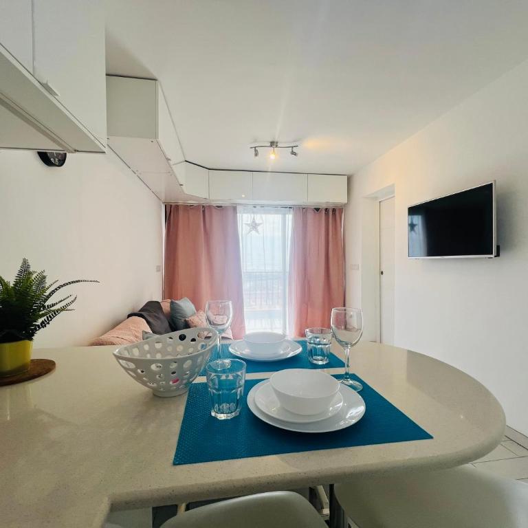 Apartamentos Achacay Sun & Sea Apartament - Los Cristianos - Apartamento de 2 dormitorios con vistas al mar - 41