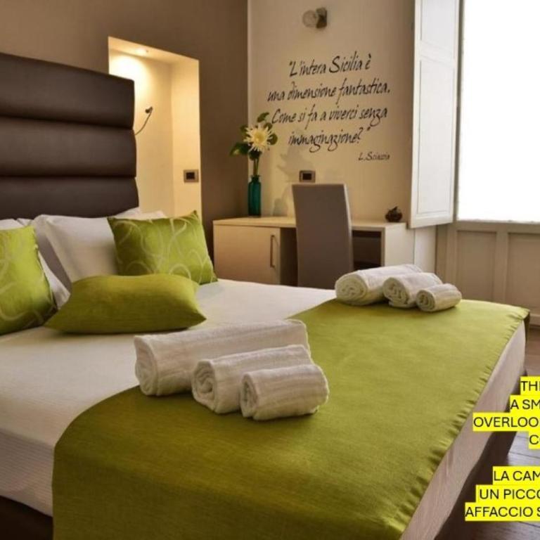 Palazzo Sisto Exclusive Rooms - Double Room with Balcony - 9