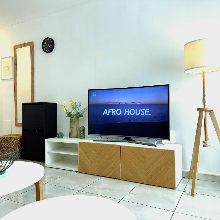 Las Olas DM cozy 2-bedrooms apartment - Two-Bedroom Apartment - 6