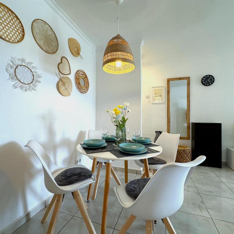Las Olas DM cozy 2-bedrooms apartment - Two-Bedroom Apartment - 4