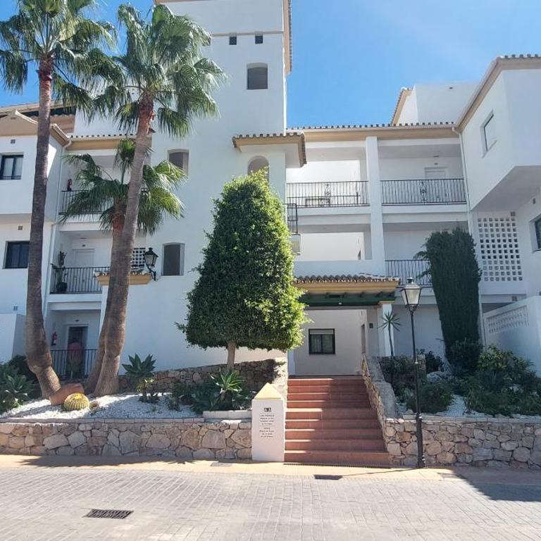 Alhaurin Golf Apartment - Two-Bedroom Apartment - 32