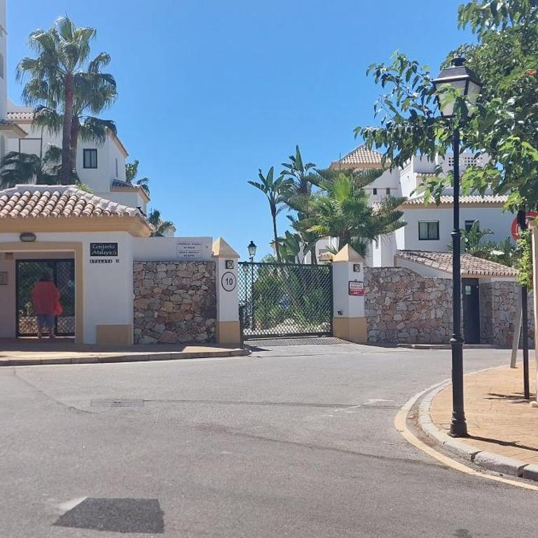 Alhaurin Golf Apartment - Two-Bedroom Apartment - 29