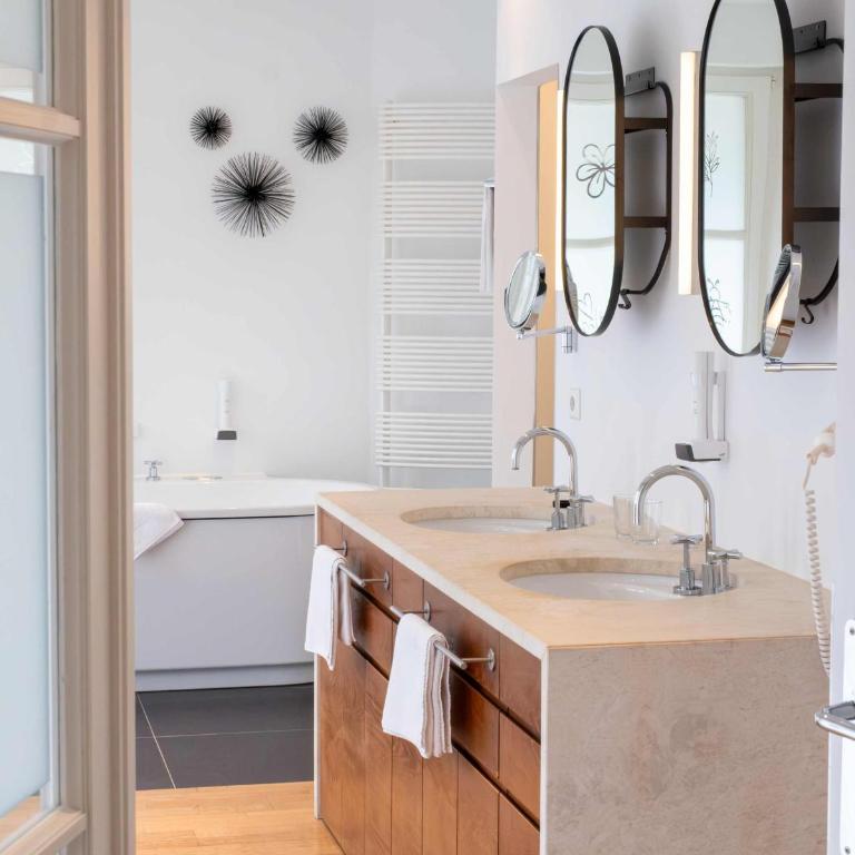 Hubertus Boutiquehotel Filzmoos - Superior Suite mit Kingsize-Bett - 4