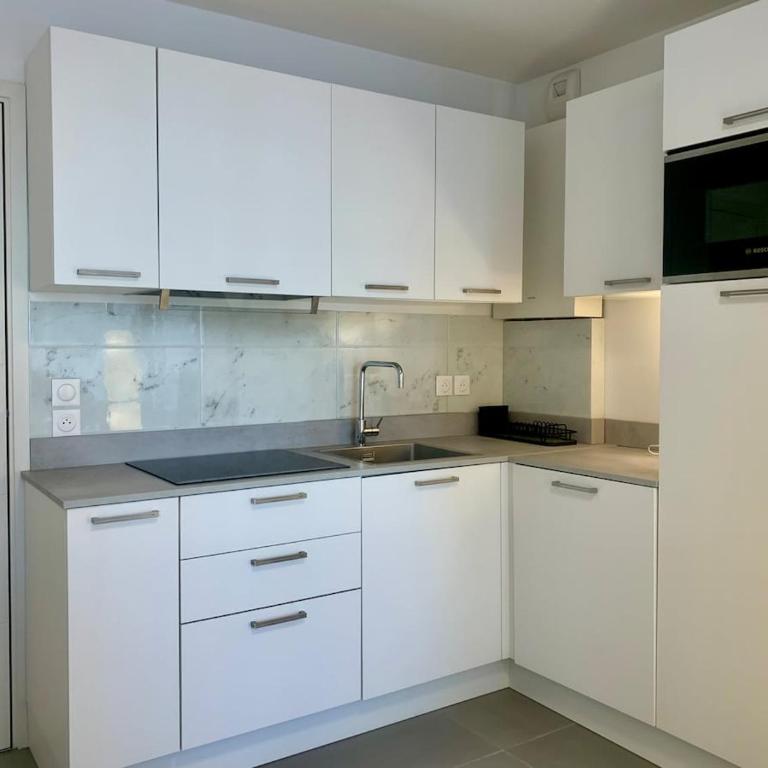 Modern Studio by Port & Old Town - Appartement 1 Chambre - 12