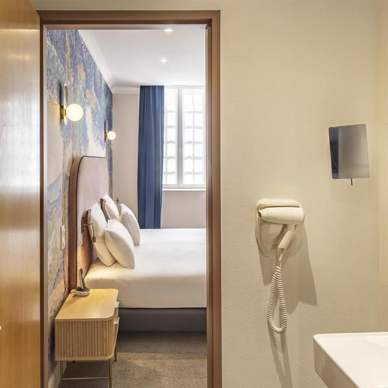 Best Western Plus Poitiers Centre Le Grand Hotel - Chambre Lit Queen-Size Standard - Non-Fumeurs - 4