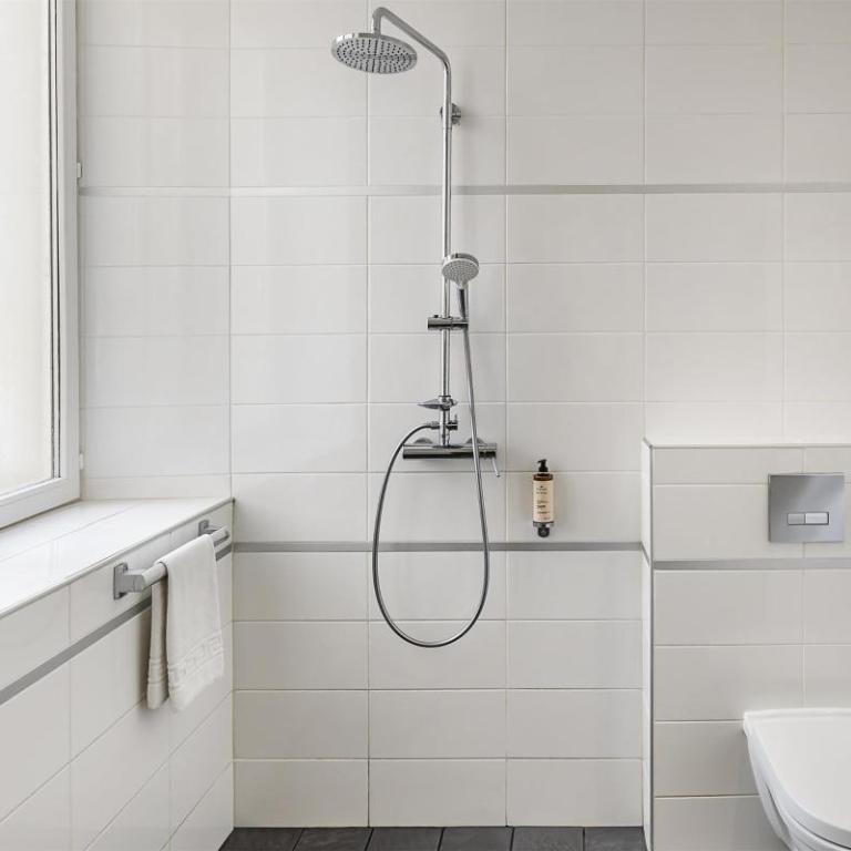 Best Western Plus Poitiers Centre Le Grand Hotel - Chambre Lit Queen-Size Standard - Non-Fumeurs - 6