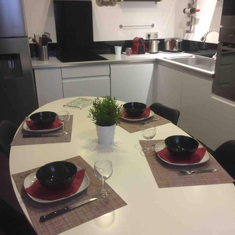 Maison chaleureuse, centre ancien, grande terrasse - Appartamento con 3 Camere da Letto - 14