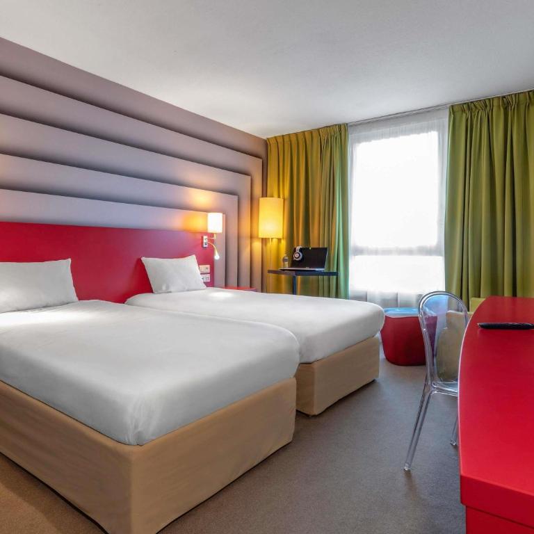 ibis Styles Avignon Sud - Chambre Lits Jumeaux Standard avec Canapé - 5