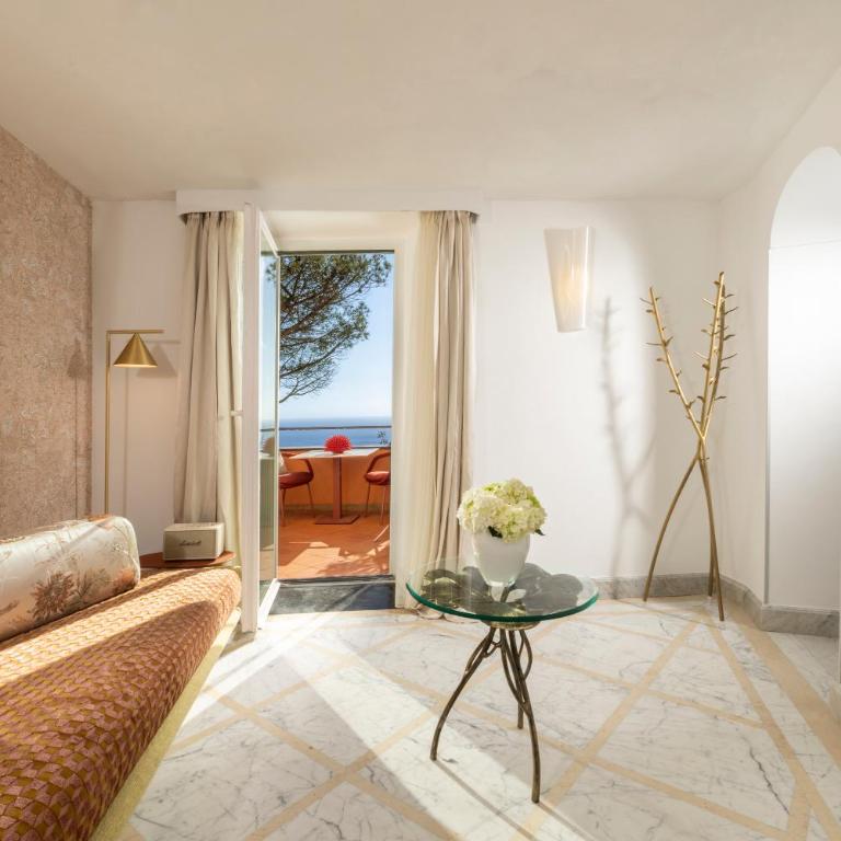 Hotel Punta Tragara - Camera Deluxe Matrimoniale con Vista Mare - 10