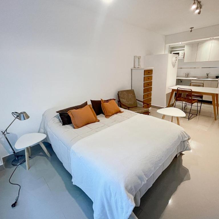 Ayres Suites Moreno - Estudio con 1 cama grande - 13