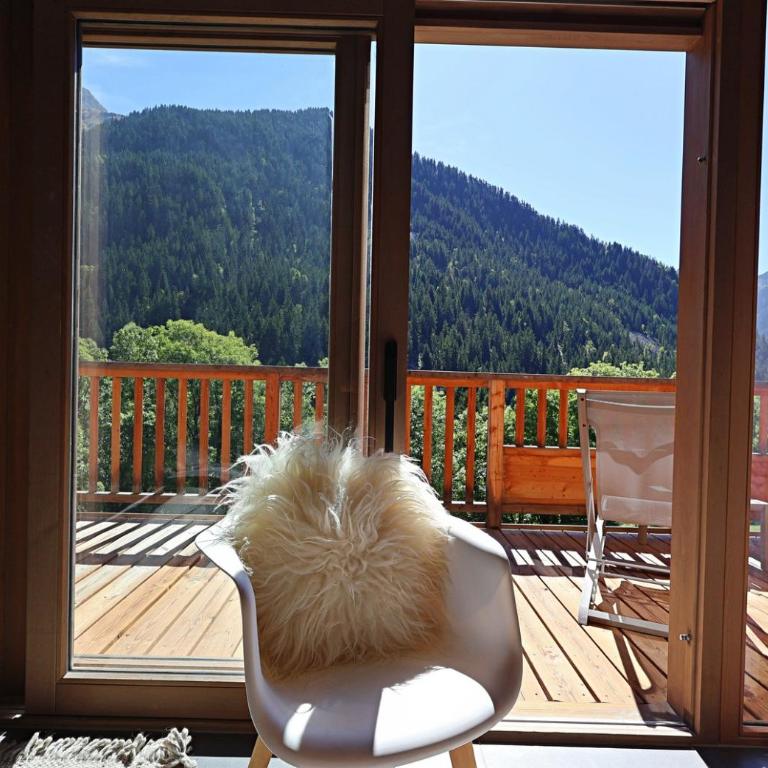 Mio – Loft alpin lumineux avec vue montagne - Appartement Supérieur avec Balcon - 9