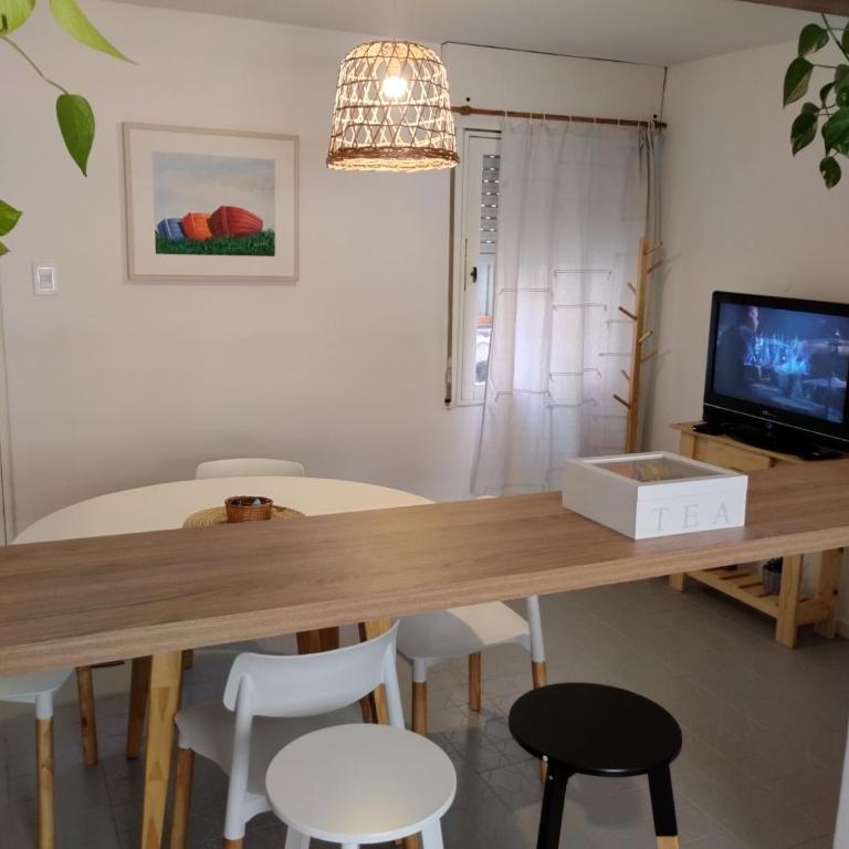Great Lofty - Two-Bedroom Apartment - 2