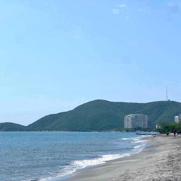 Elegancia y Confort en Santa Marta ApartaSuite en Pozos Colorados - One-Bedroom Loft Apartment with Balcony - 26