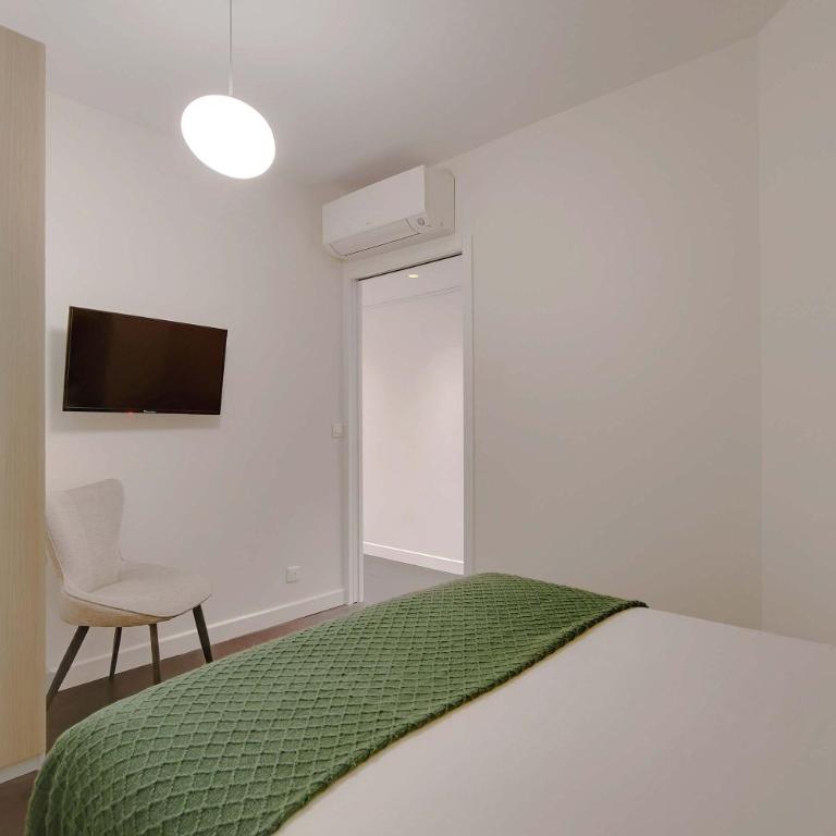 Chic et Comfort in the Heart of the Sentier - Apartment - 10