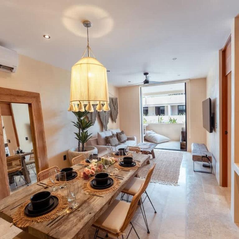 Deja Vu - Stylish 2BR Luxury Apartment with Private Pool - Apartment - 1