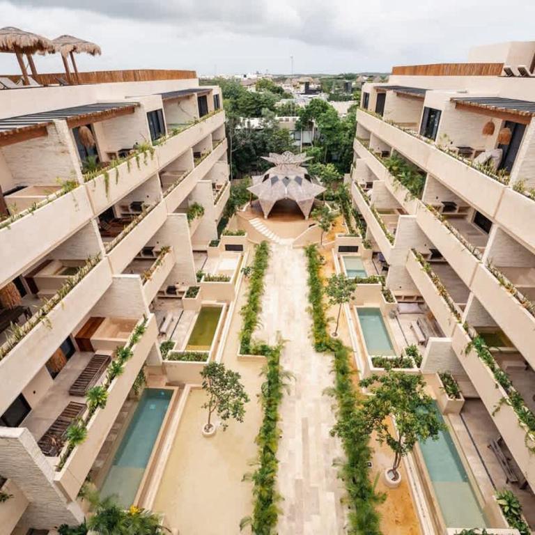 Deja Vu - Stylish 2BR Luxury Apartment with Private Pool - Apartment - 7