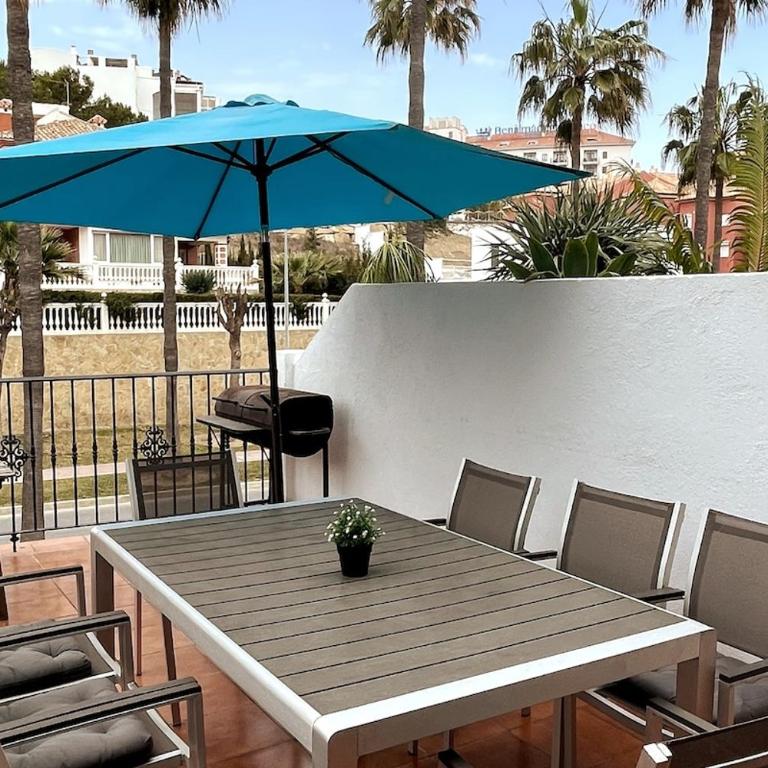 Stunning attached house with shared pool, 3' to the beach - Casa de 3 dormitorios - 30