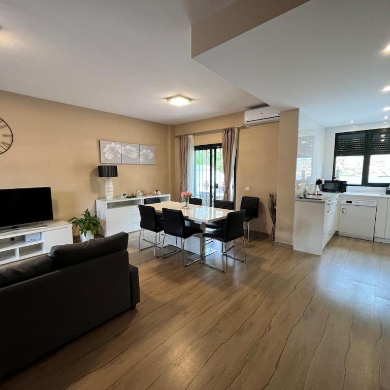 Stunning attached house with shared pool, 3' to the beach - Casa de 3 dormitorios - 33