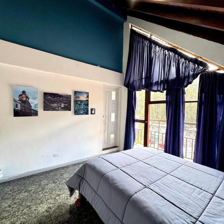 Casa familiar en centro de Quito - Casa de 3 dormitorios - 10