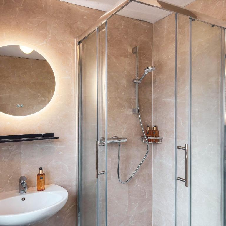 Villa Dora Petit Hôtel - Ferienhaus mit 3 Schlafzimmern - 9
