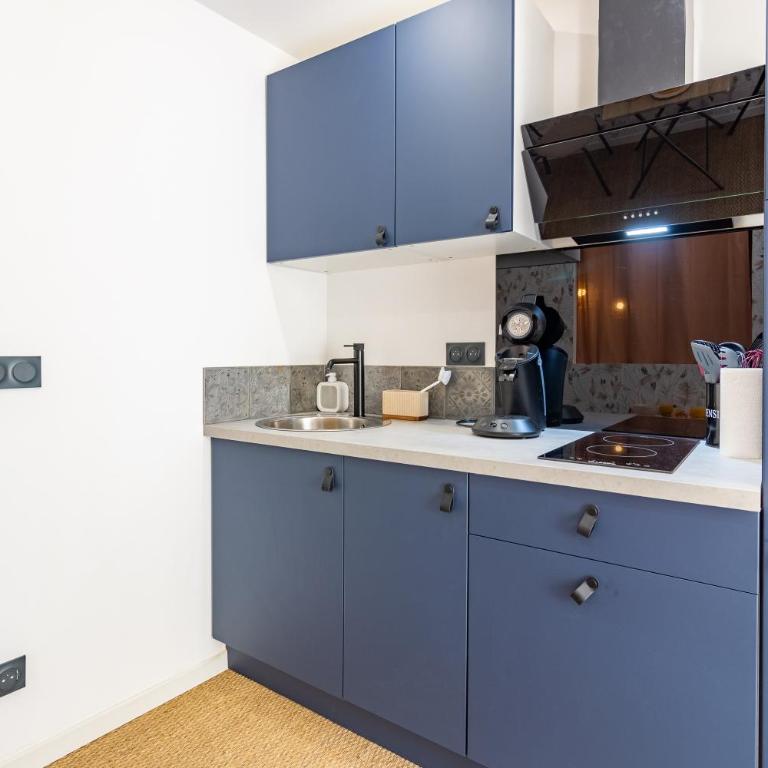 Siloé - Balnéo - Stationnement gratuit dans la rue- Gare 10 min à pied - Apartment mit 1 Schlafzimmer - 4