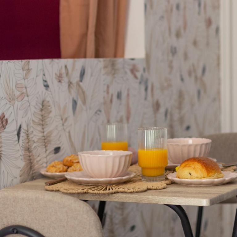 Siloé - Balnéo - Stationnement gratuit dans la rue- Gare 10 min à pied - Apartment mit 1 Schlafzimmer - 21