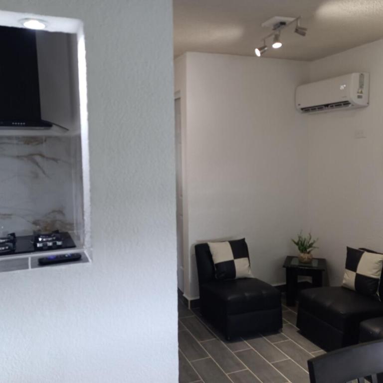 Excellent location - Two-Bedroom Apartment - 20