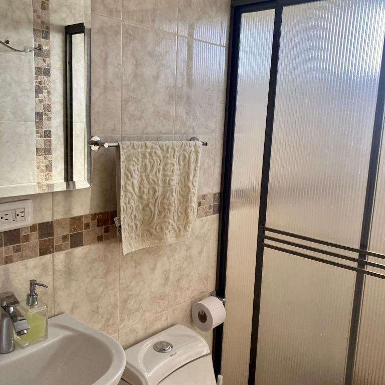 Casa de Campo, chimi, jardin, terraza, montanas, cerca termales, reserva con anticipo - Villa de 1 dormitorio - 5