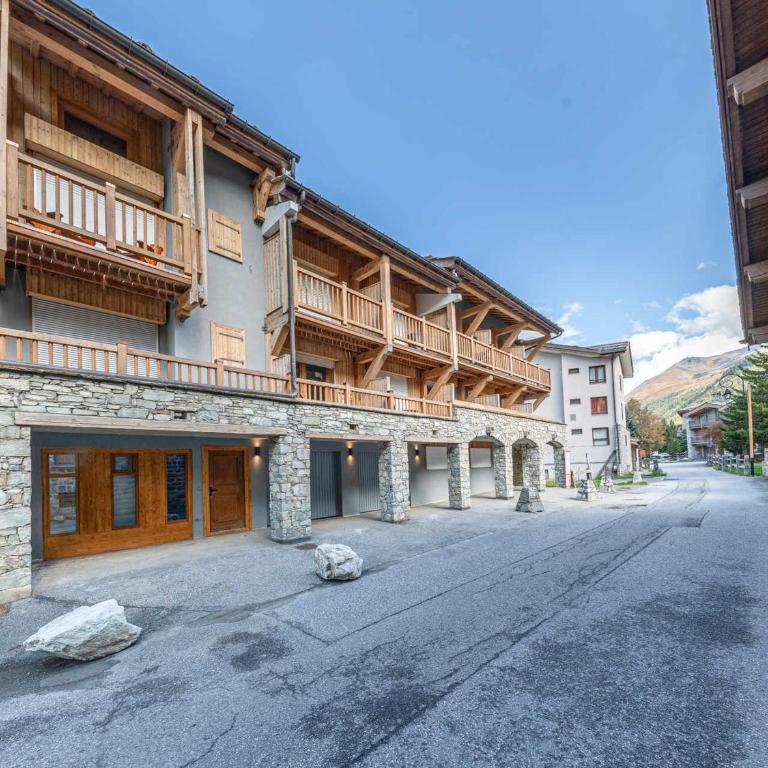 Duplex 5 pièces à Val-d'Isère avec Wifi et Parking - FR-1-694-378 - Apartamento - 3
