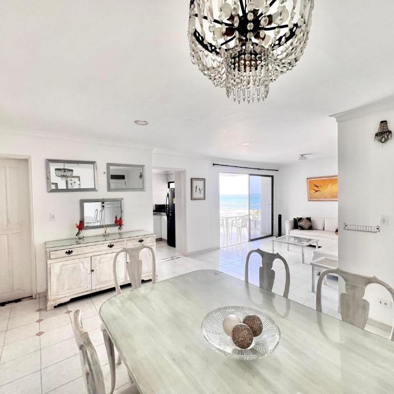 Apartamento frente al mar - Two-Bedroom Apartment - 8