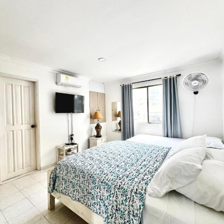 Apartamento frente al mar - Two-Bedroom Apartment - 20