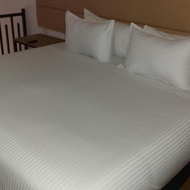 APARTAESTUDIOS BIEN UBICADOS en CORFERIAS CERCA EMBAJADA - G 12 - Estudio Dúplex - 5