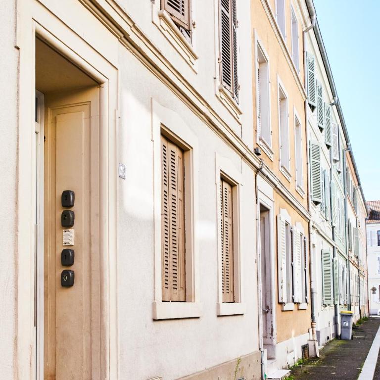 RM-0 - Joli 2 pièces tout équipé au RDC à Mulhouse pour 1-2 pers - One-Bedroom Apartment - 29