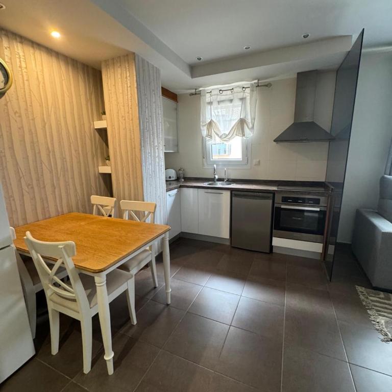 Appartment near beach with pool - One-Bedroom Apartment - 13