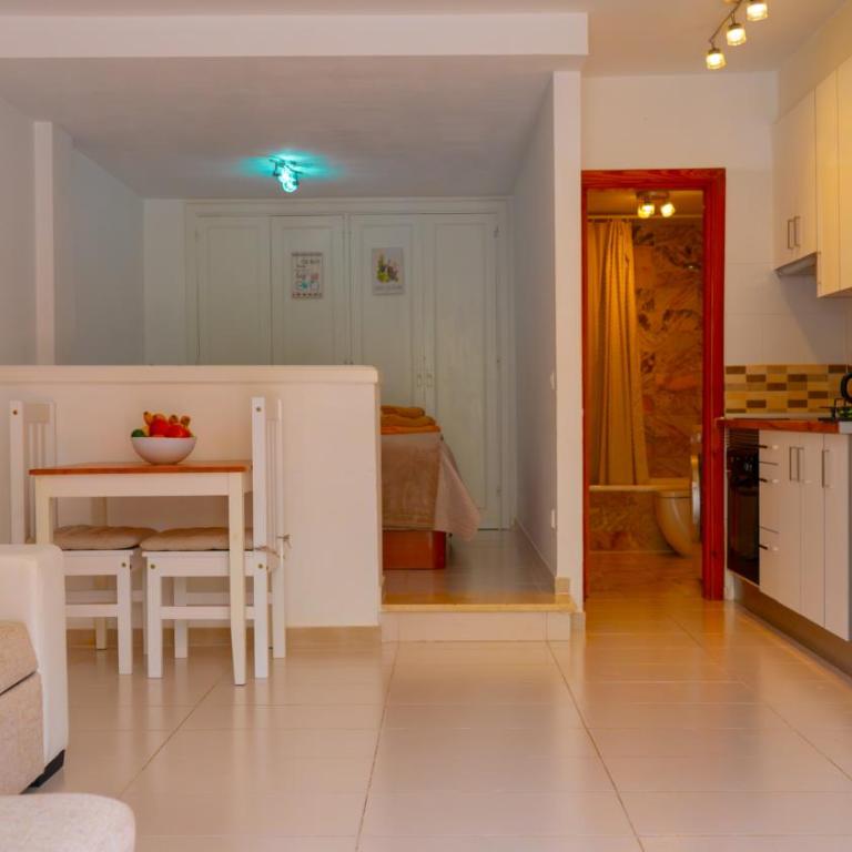 Las Americas Camison With Pool and Patio 10 By Tenerife365 - Apartamento - 15