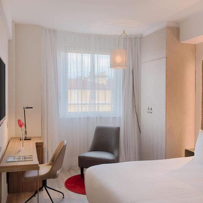 NH Collection Roma Centro - Superior Double or Twin Room - 4