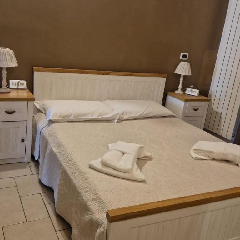 B&B Cascina Barolo - Chambre Quadruple Classique - 8