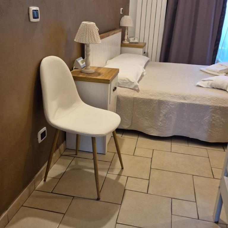 B&B Cascina Barolo - Chambre Quadruple Classique - 4