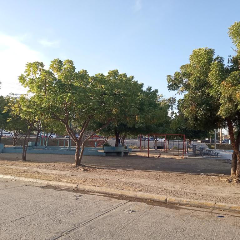 Departamentos Vacacionales ISB - Three-Bedroom House - 11