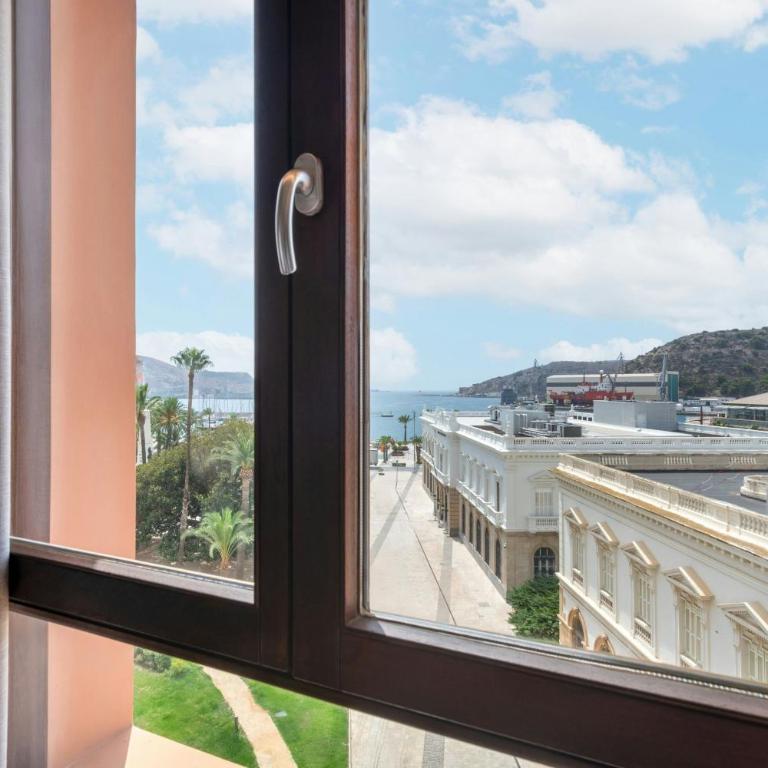AC Hotel by Marriott Cartagena - Standard Twin Room with Two Twin Beds and City View - 2