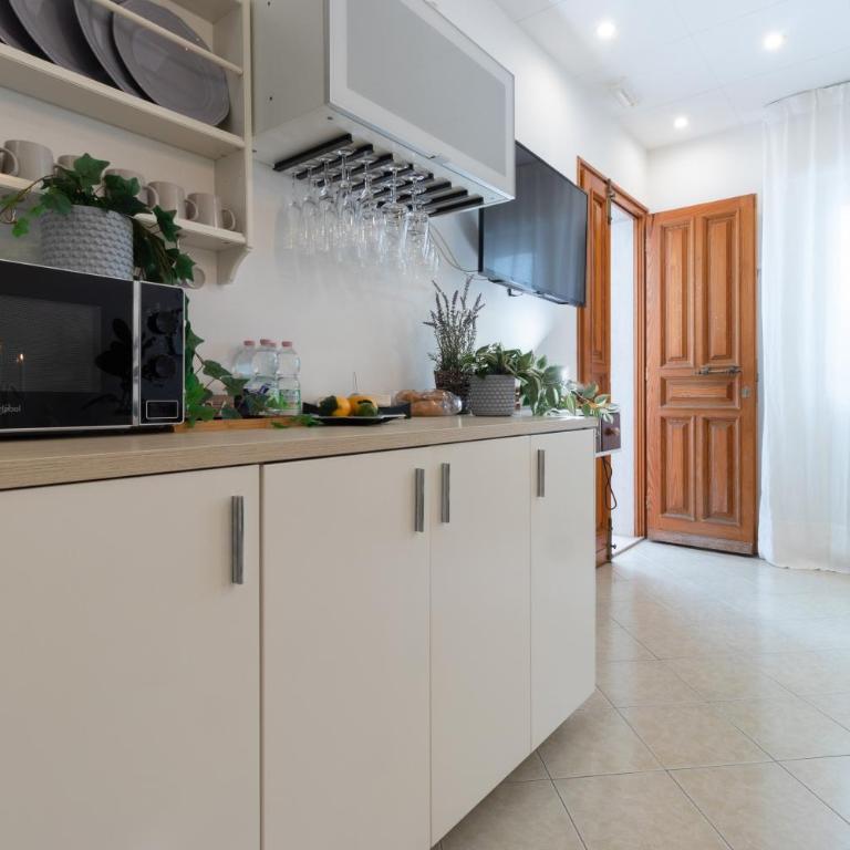 Casa Rava - Appartamento Deluxe con 1 Camera da Letto e Vista Giardino - 5