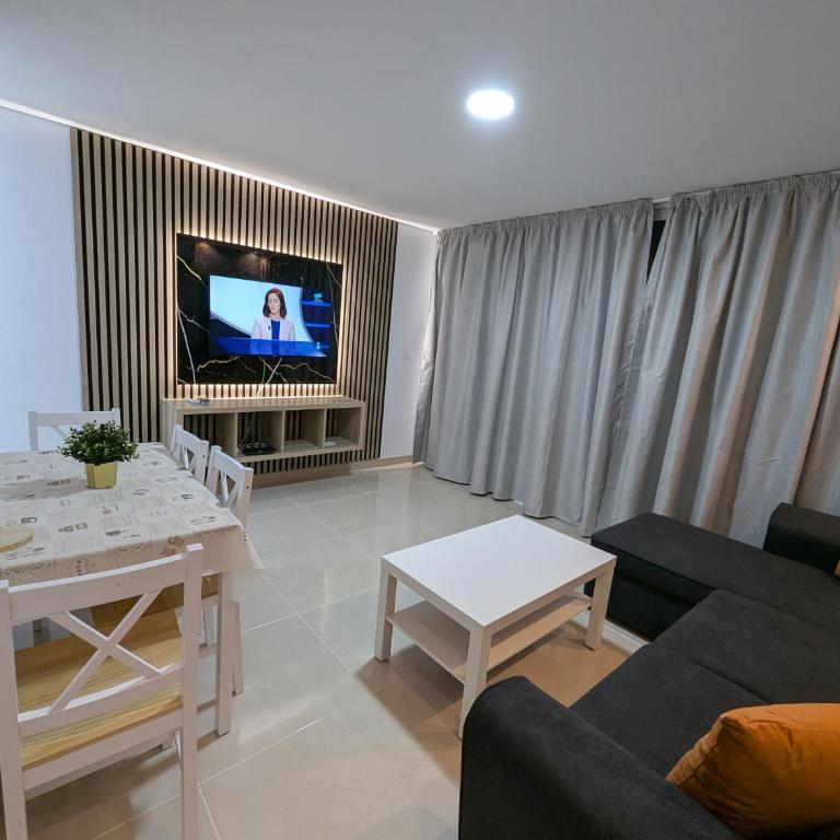 Apartamentos Anau k & L- Playa del inglés - Yumbo - One-Bedroom Apartment - 1