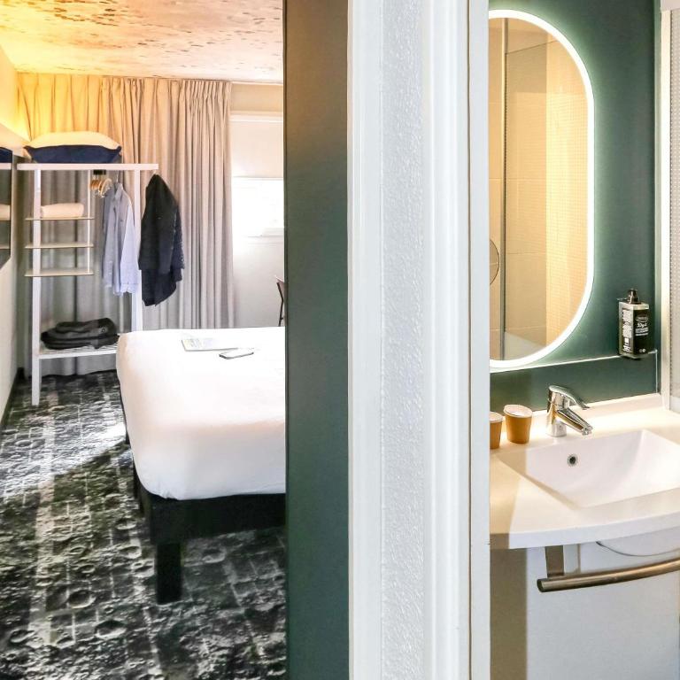 ibis Biarritz Anglet Aéroport - Standard Zimmer mit 1 Doppelbett und 1 Einzelbett - 2