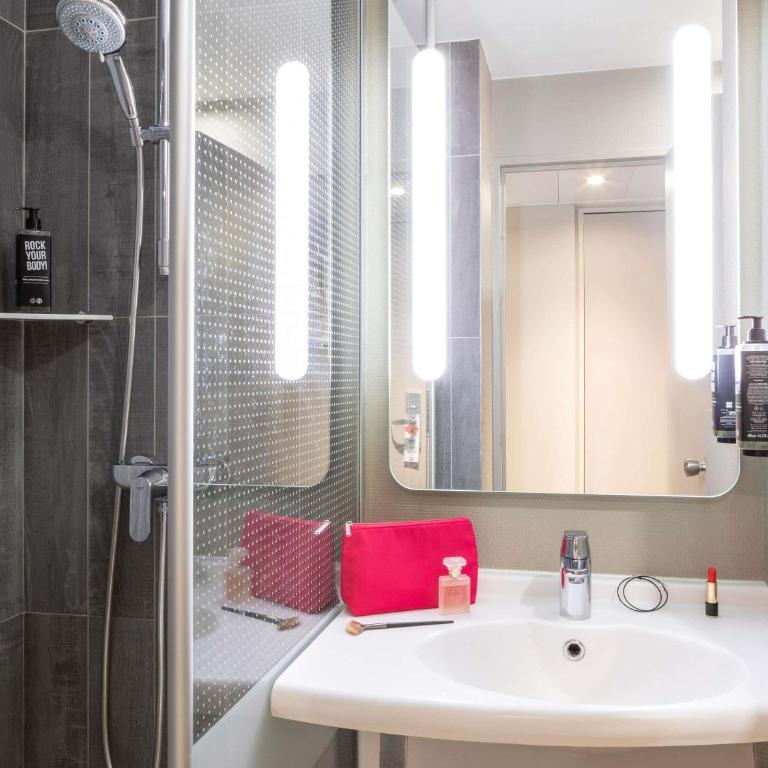 ibis Paris Gare du Nord La Fayette - Chambre Double Standard - 3